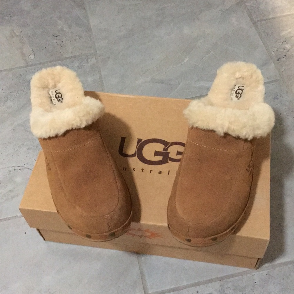 UGG Australia shearling Shoes